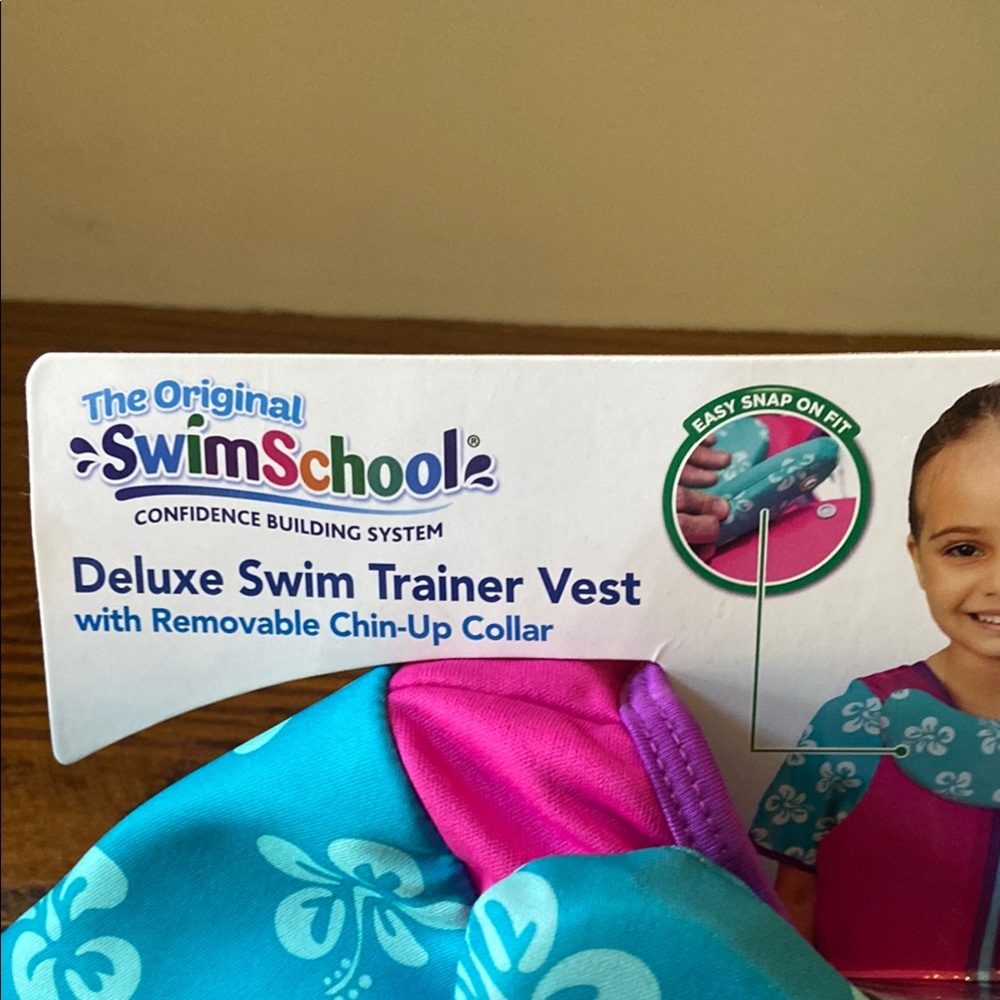 SwimSchool Deluxe Swim Trainer Vest - Picture 3 of 7